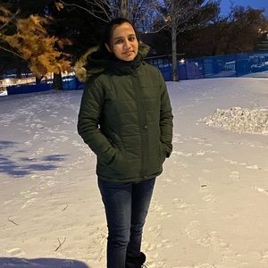 Meet your Posher, Gayatri